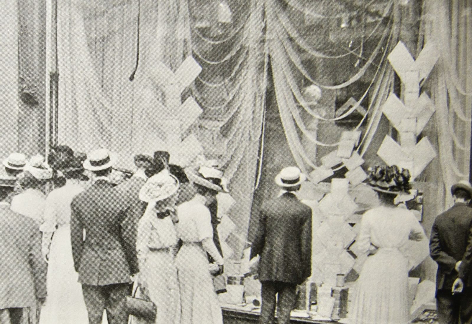 Historic display window Marshall Field's